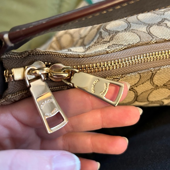 Coach c1757-f58284 East/West Celeste Hobo Signature Canvas  Shoulder Bag - Picture 13 of 14